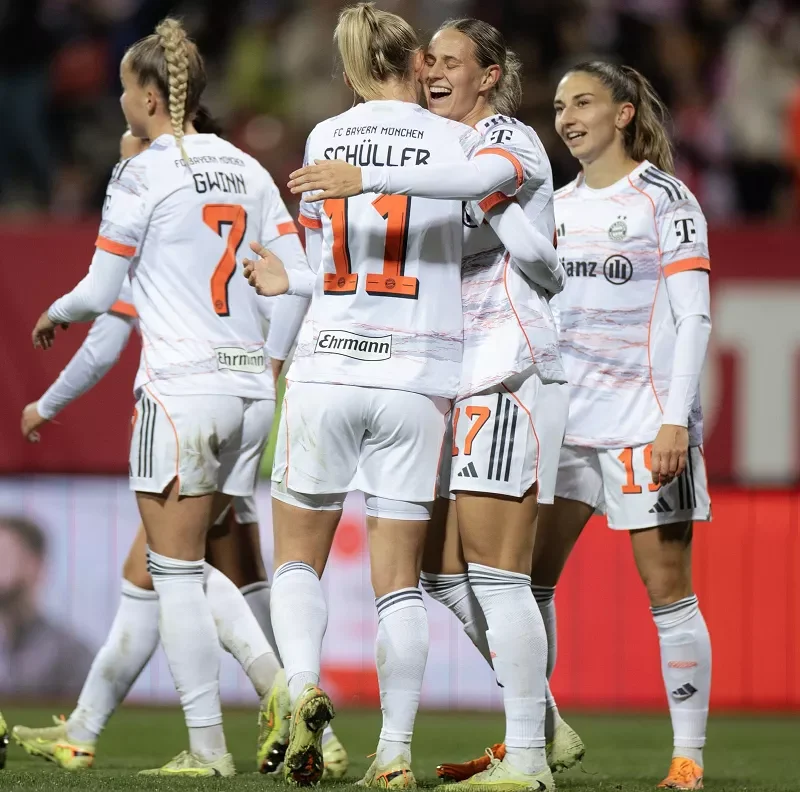 Phong độ của Bayern Munich W vs Arsenal W đều thăng hoa