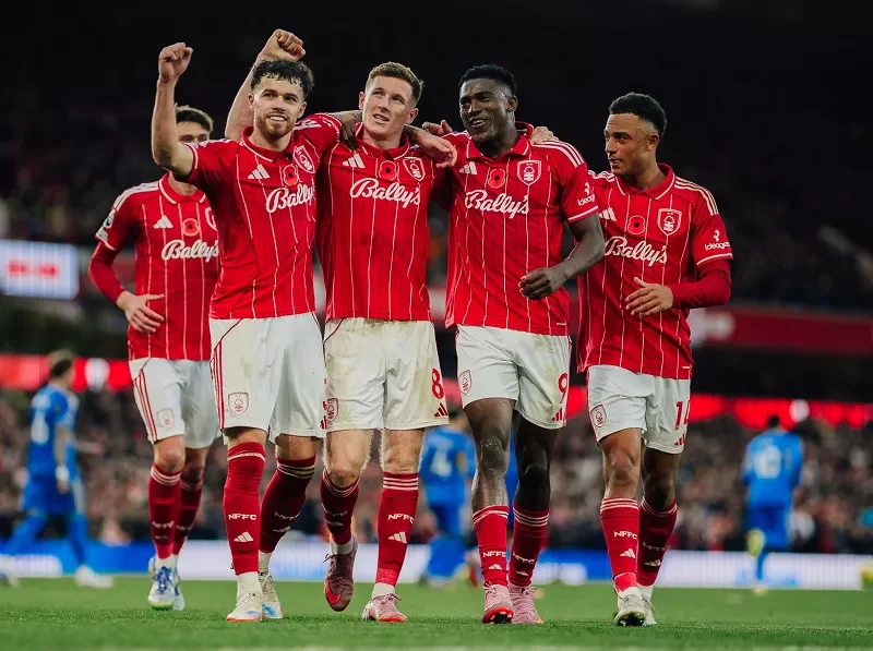 Cả Liverpool vs Nottingham đều thi đấu không mấy thành công