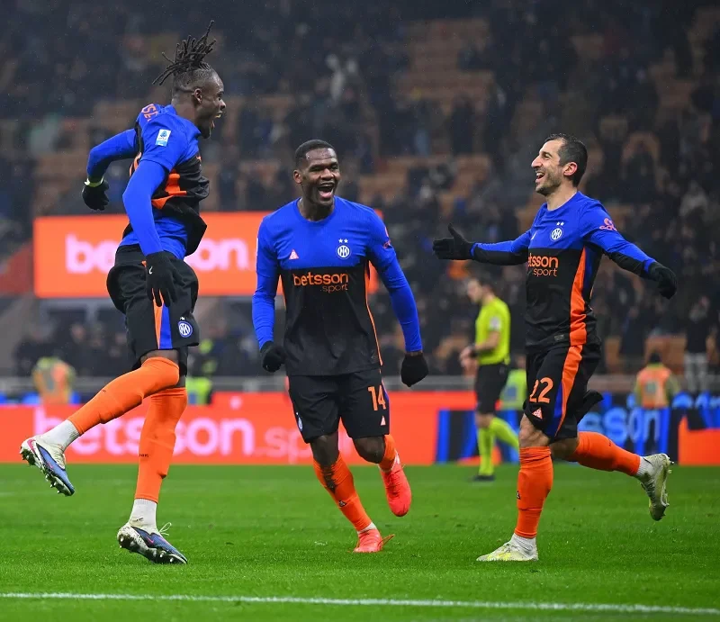 Cặp đấu duyên nợ Dortmund vs Inter